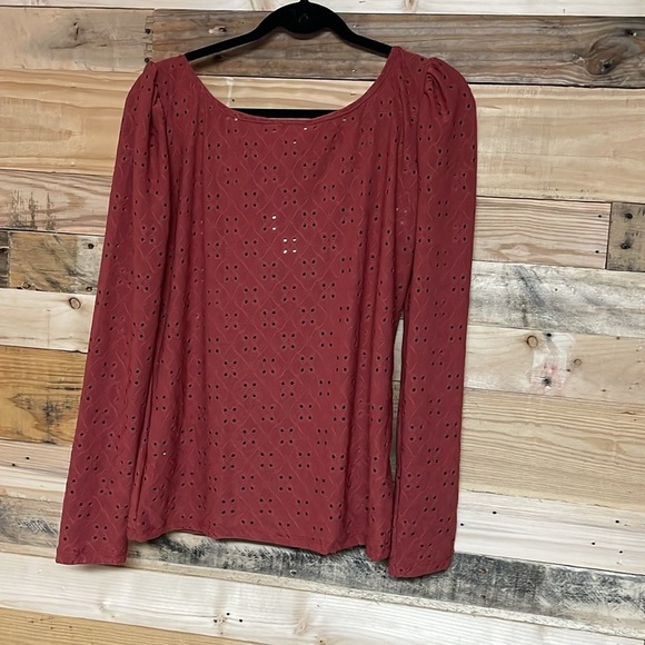 Culture Code size large long sleeve eyelet rust colored soft and stretchy blouse - Picture 9 of 9